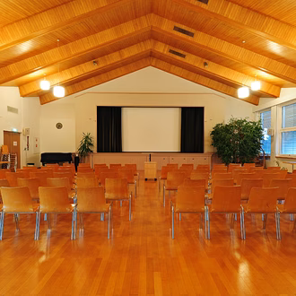 gr._saal_02